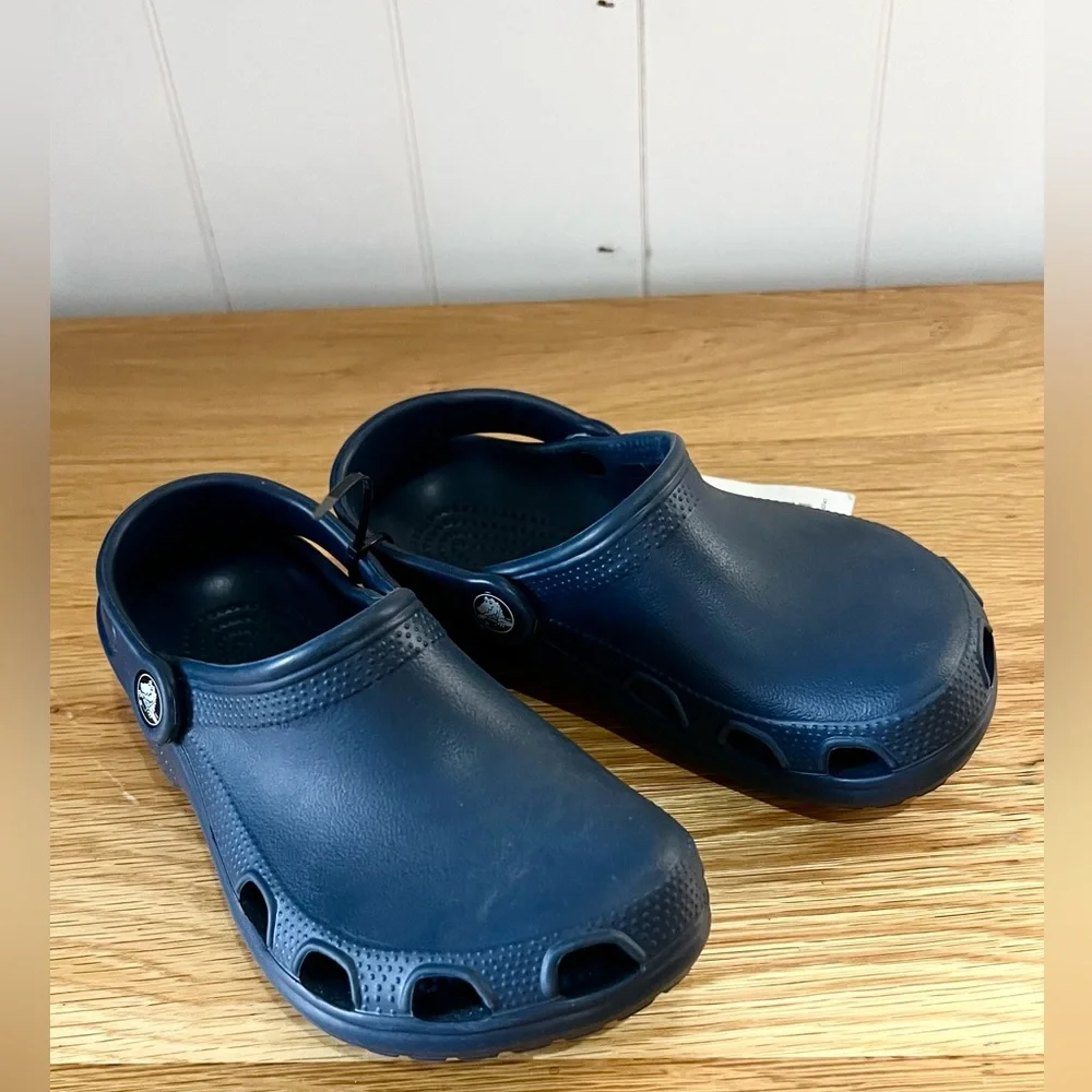 CROCS comfortable navy